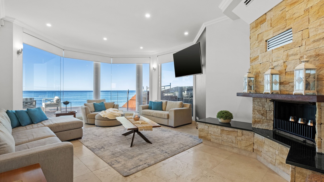 Photo of Livingroom in Blue Bay