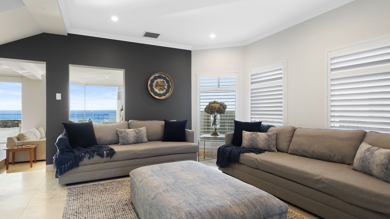 Photo of Livingroom in Blue Bay