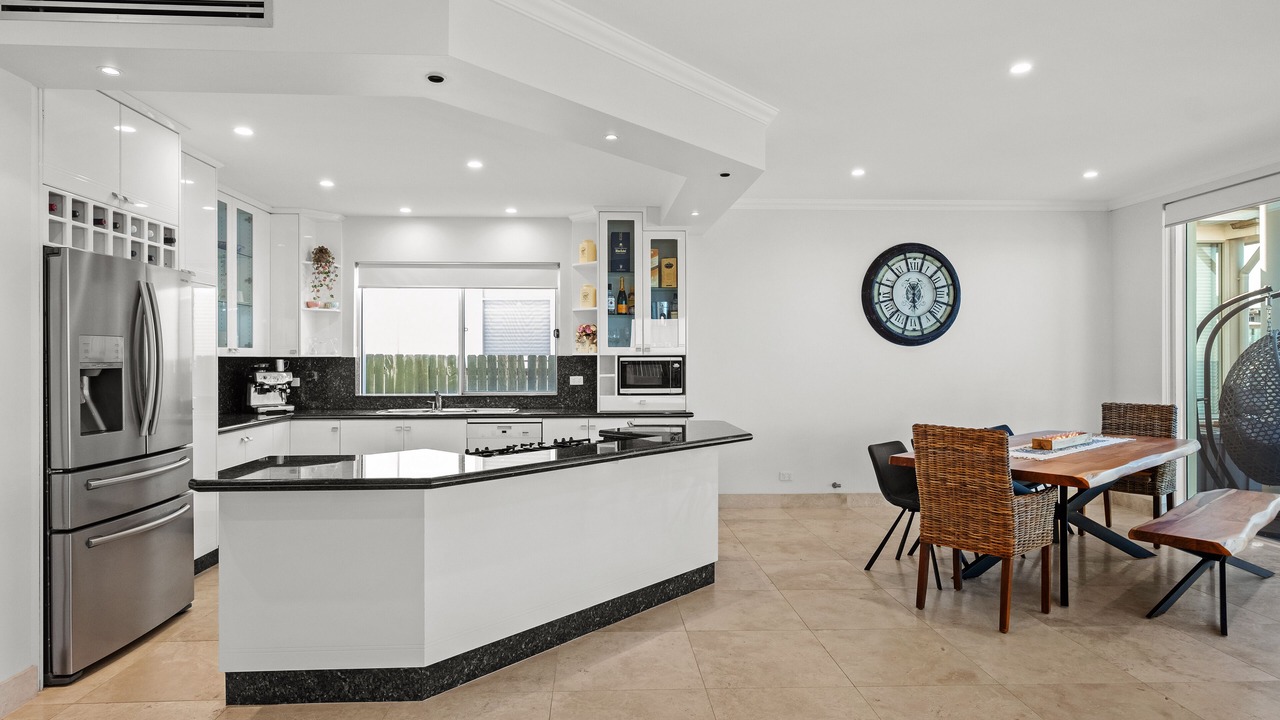 Photo of Kitchen in Blue Bay