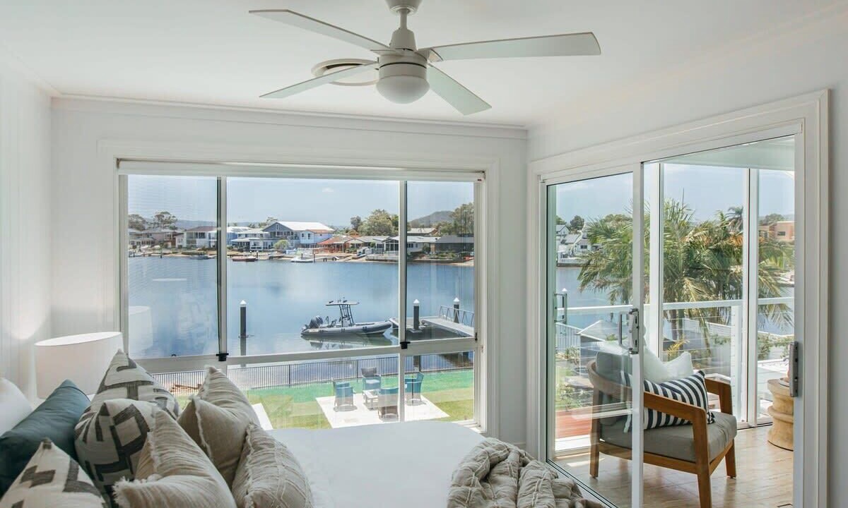 Photo of Others in St Huberts Island