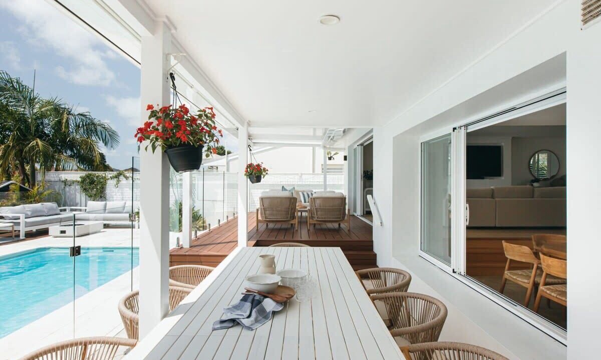 Photo of Outdoor in St Huberts Island