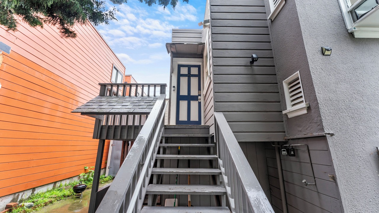 Photo of Outdoor in Sunnyside