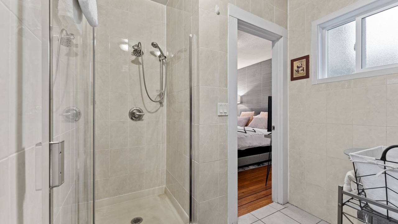 Photo of Bathroom in Sunnyside