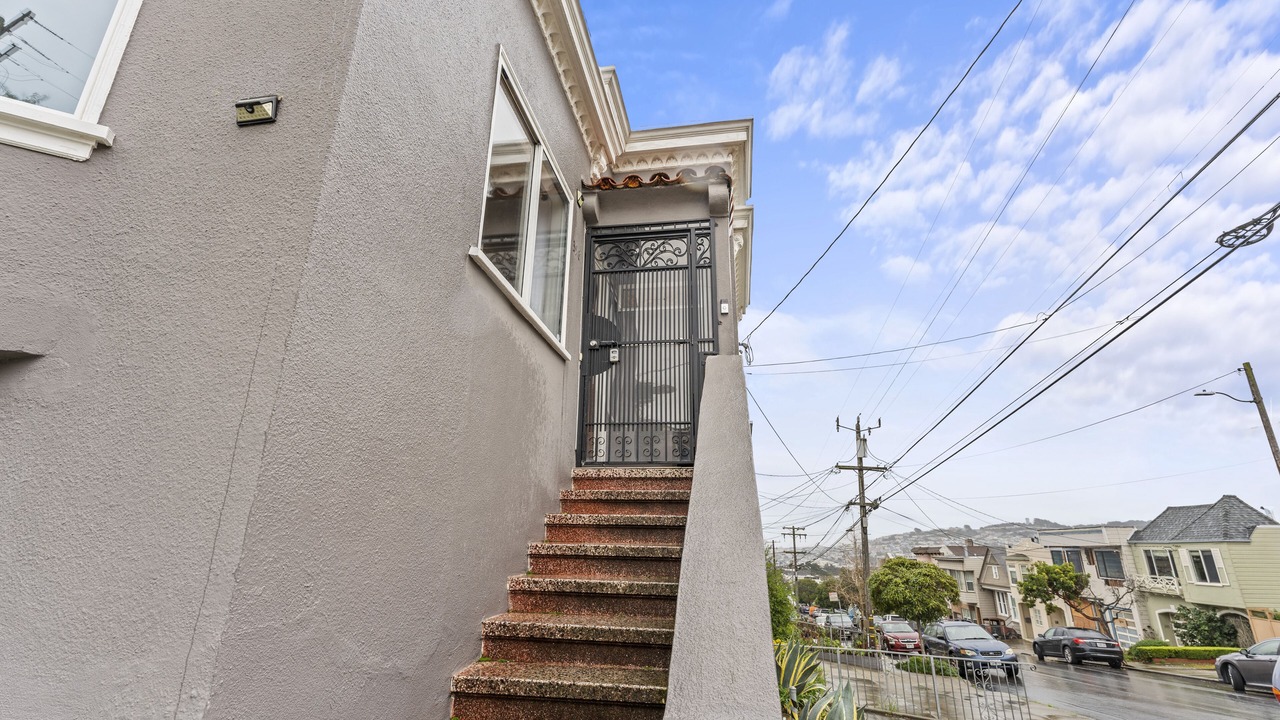 Photo of Outdoor in Sunnyside