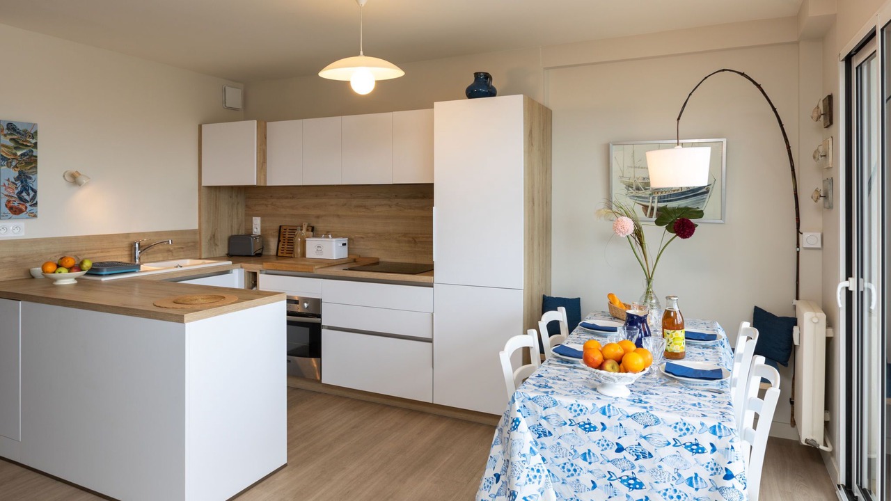 Photo of Bedroom in Saint-Servan