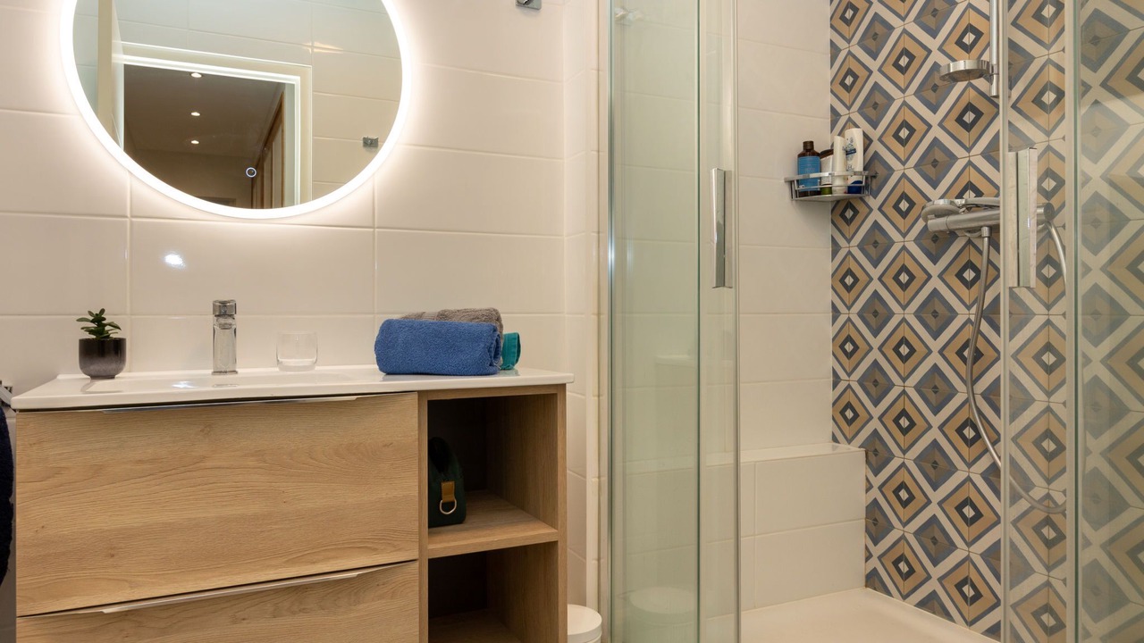 Photo of Bathroom in Saint-Servan