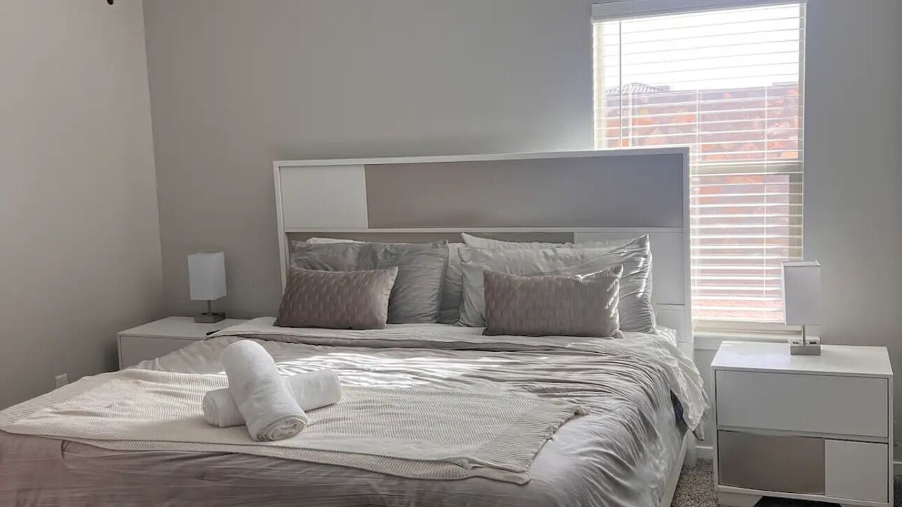 Photo of Bedroom in Biggs Field