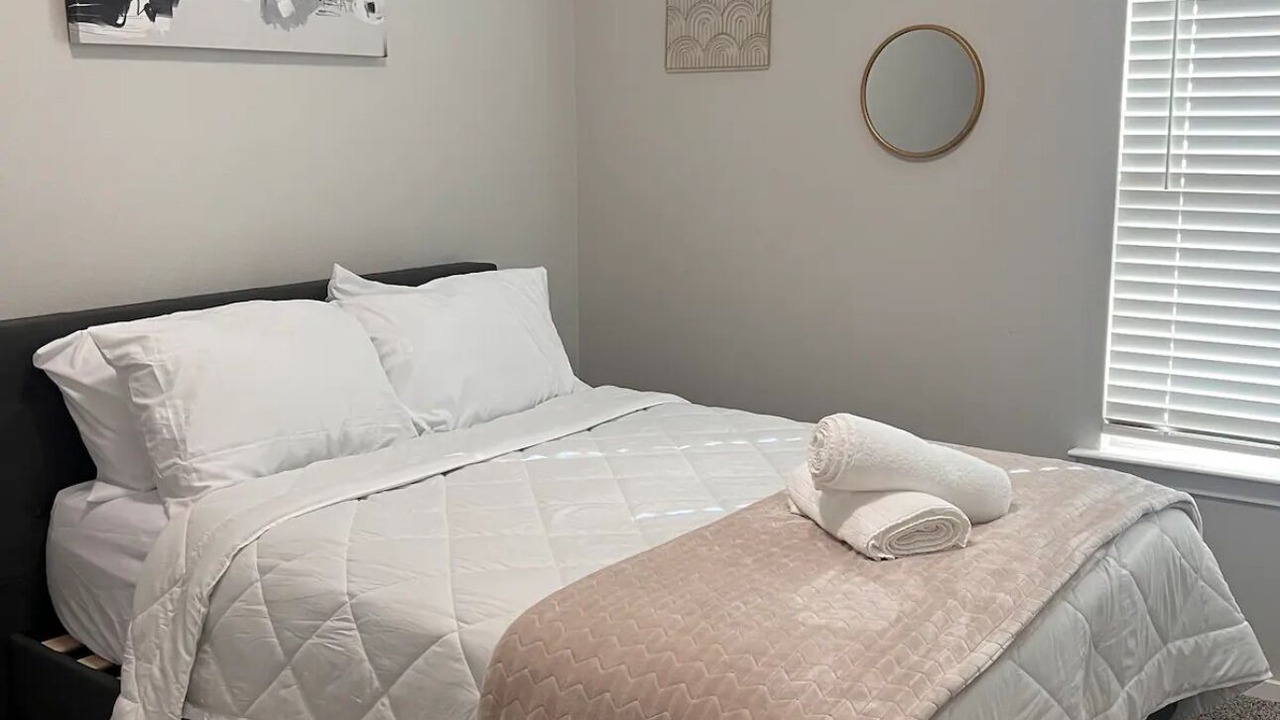 Photo of Bedroom in Biggs Field
