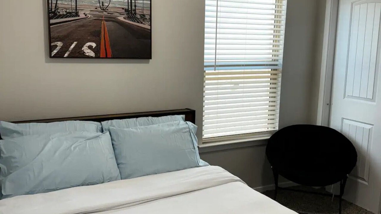Photo of Bedroom in Biggs Field