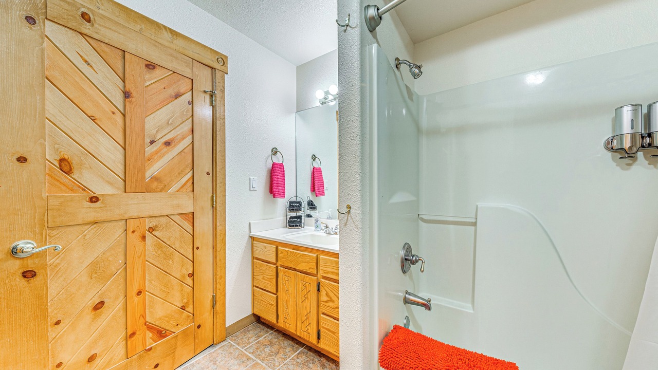 Photo of Bathroom in Bear Park