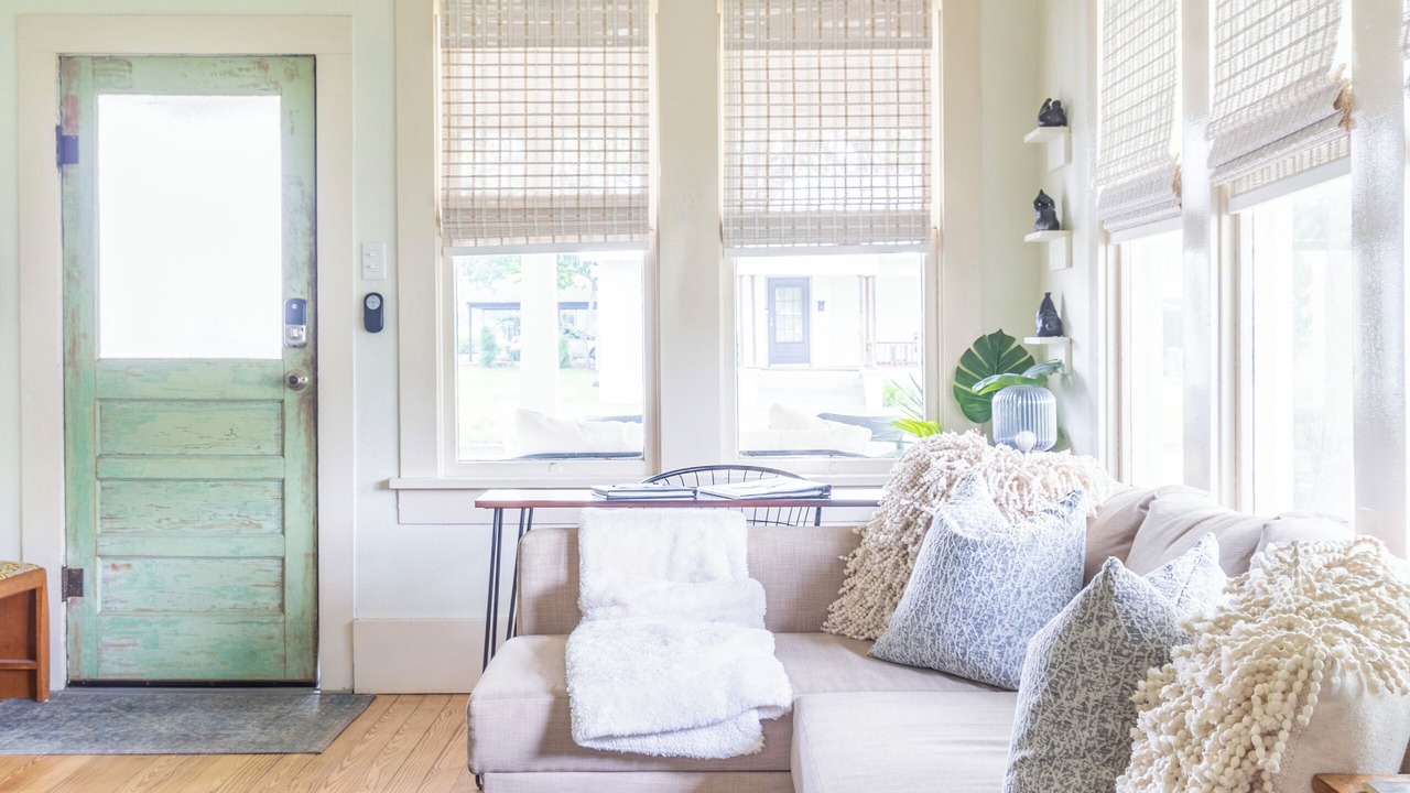 Photo of Livingroom in La Grange