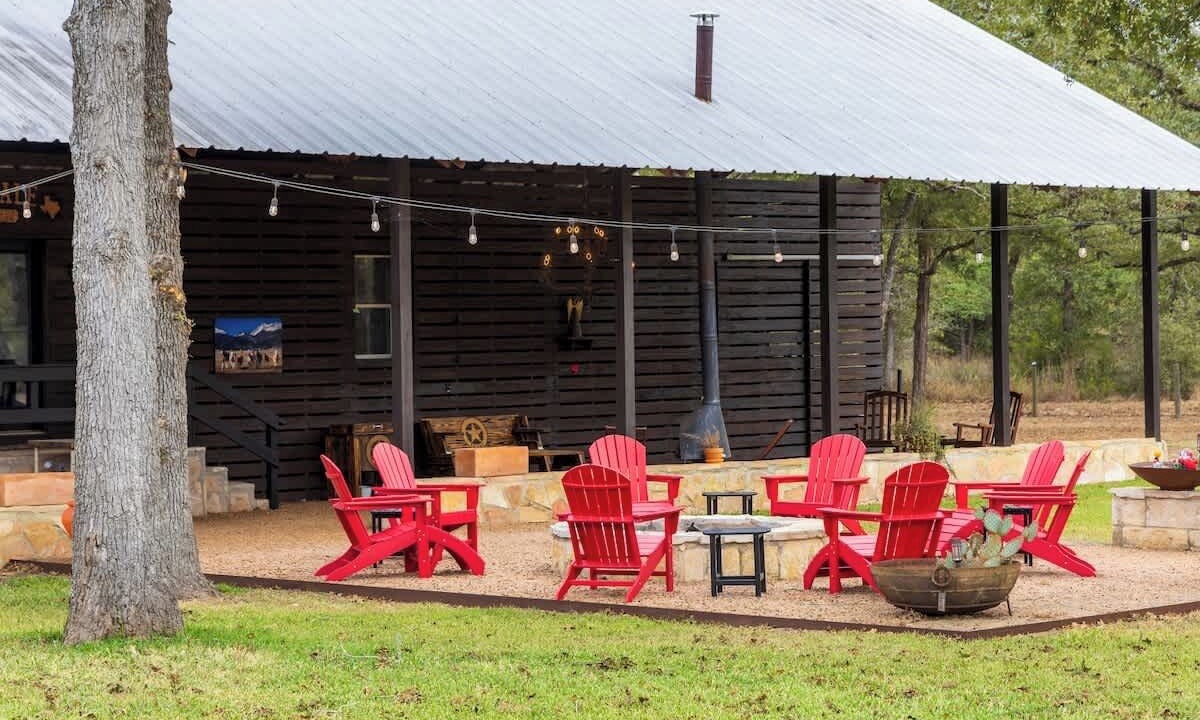Photo of Outdoor in Ledbetter