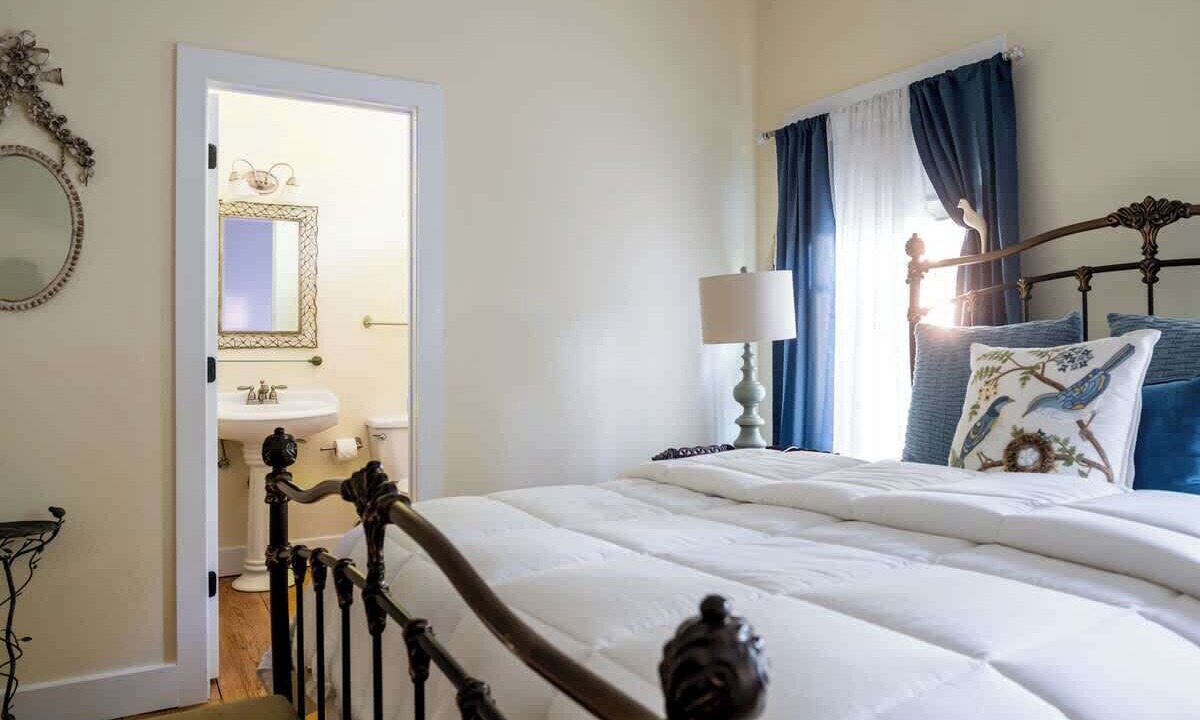 Photo of Bedroom in Round Top