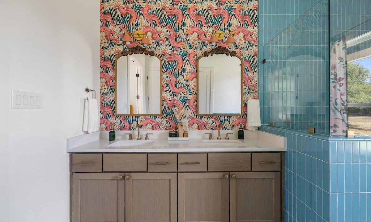 Photo of Bathroom in Round Top