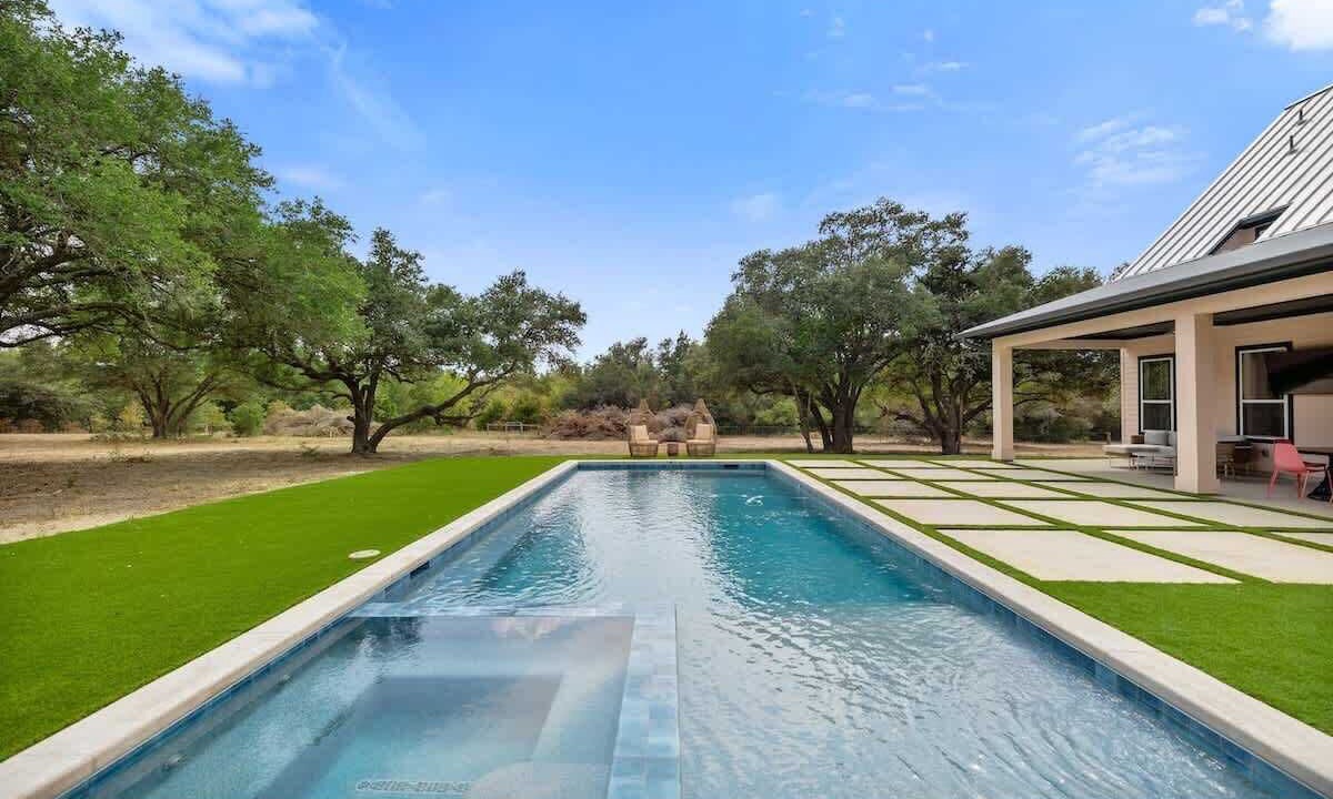 Photo of Outdoor in Round Top