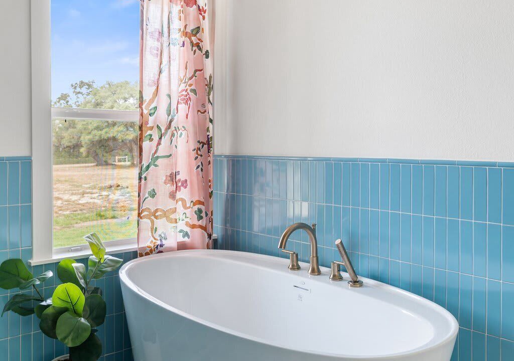 Photo of Bathroom in Round Top