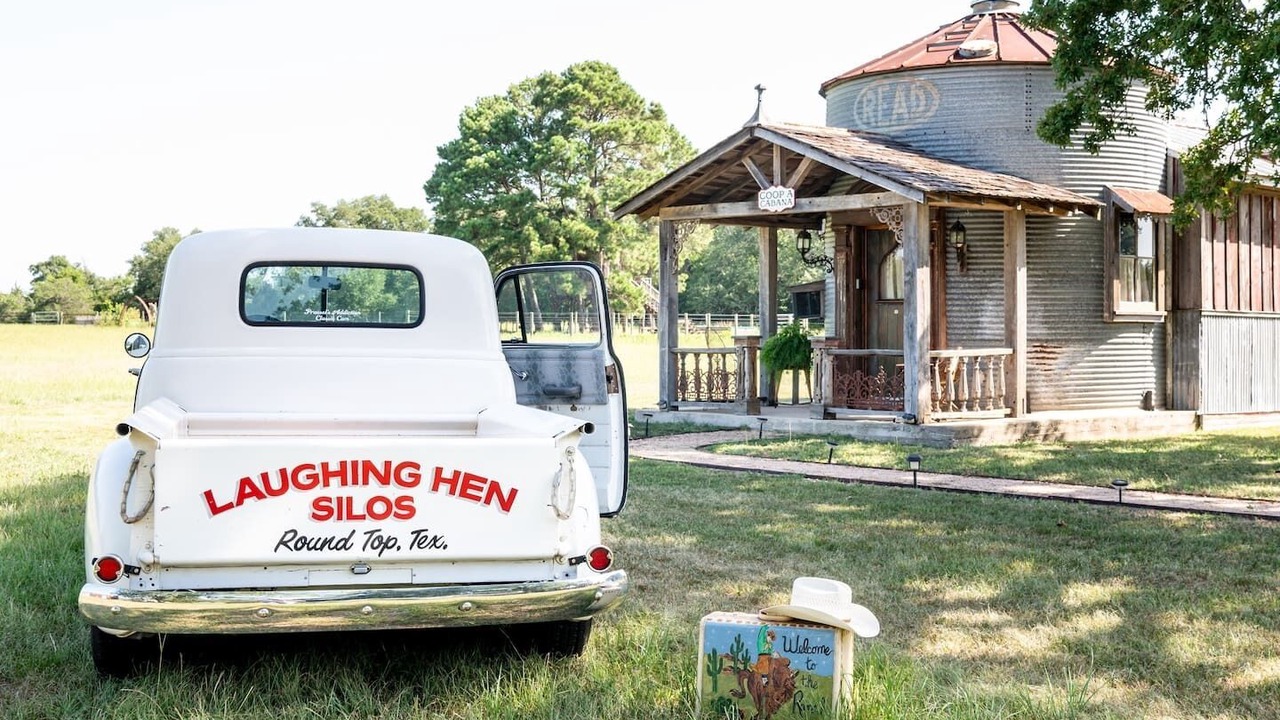 Photo of Outdoor in La Grange