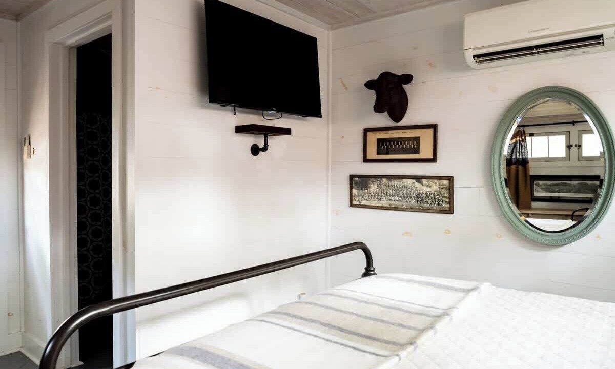 Photo of Bedroom in Fayetteville