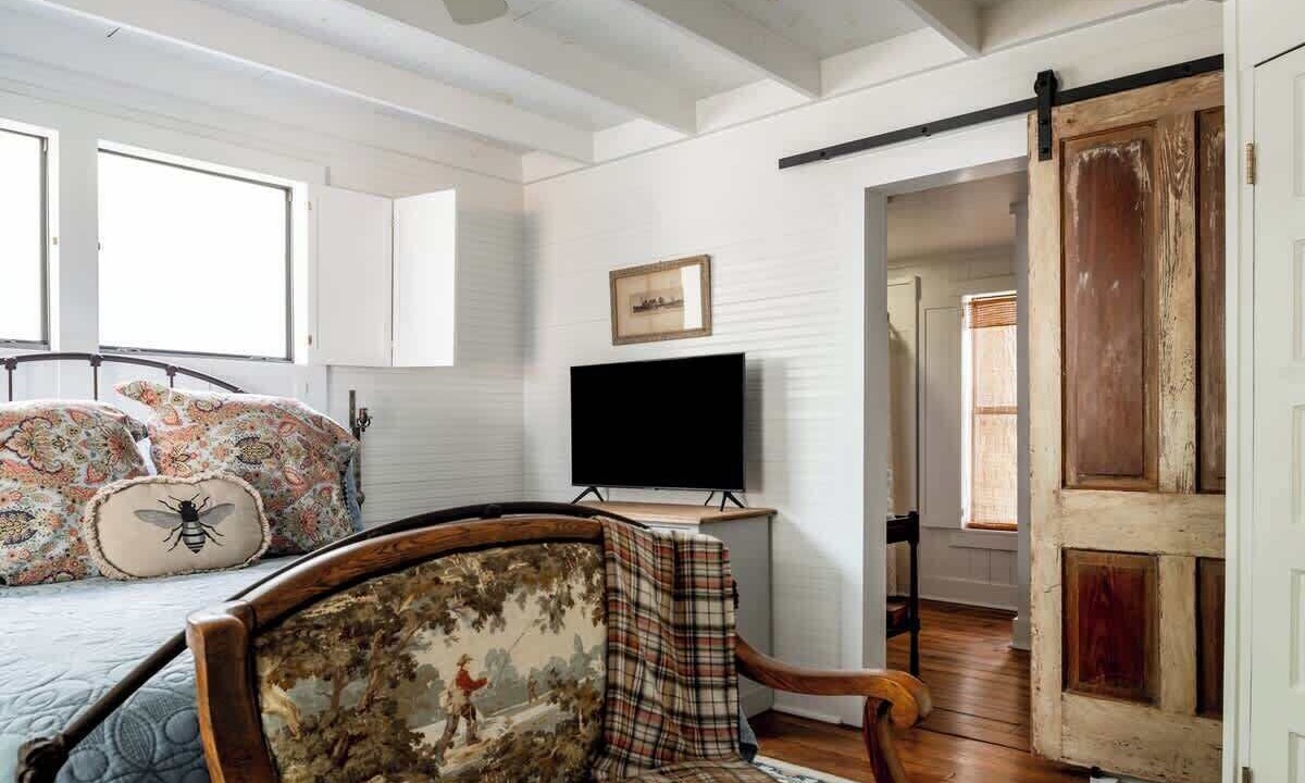 Photo of Bedroom in Fayetteville