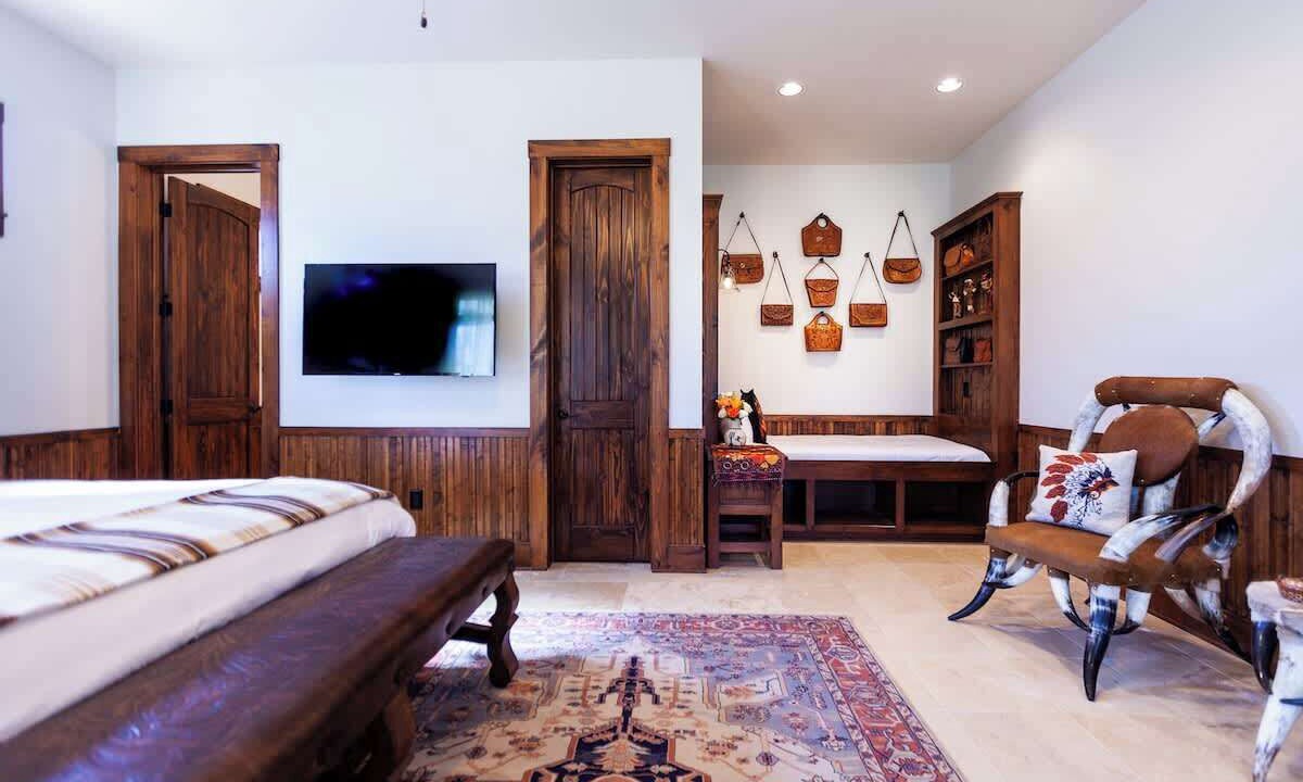 Photo of Bedroom in Round Top
