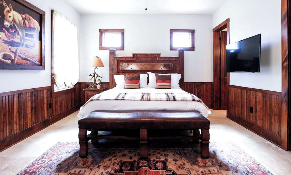 Photo of Bedroom in Round Top