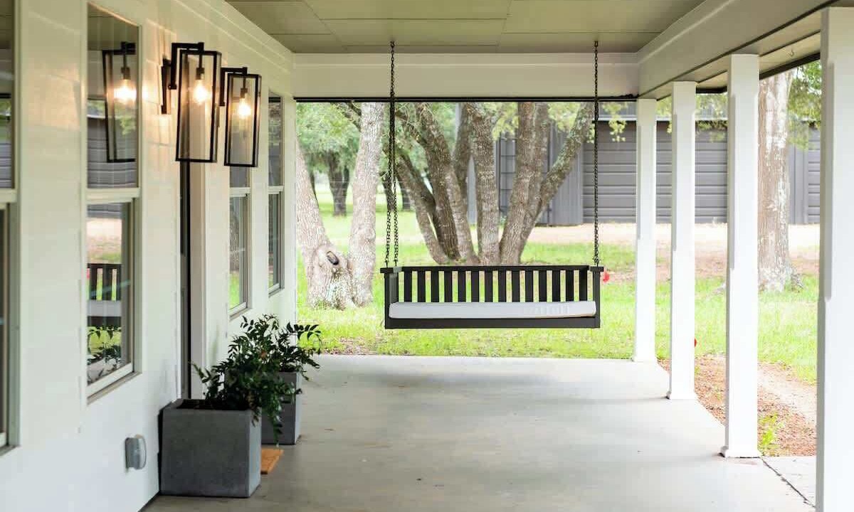 Photo of Patio Balcony in Round Top