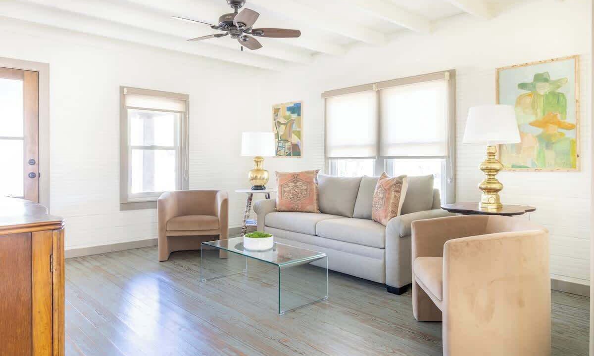 Photo of Livingroom in Round Top