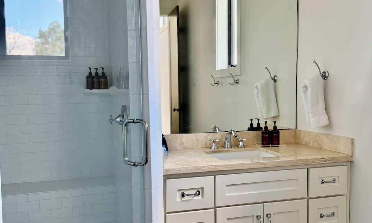 Photo of Bathroom in Carmine
