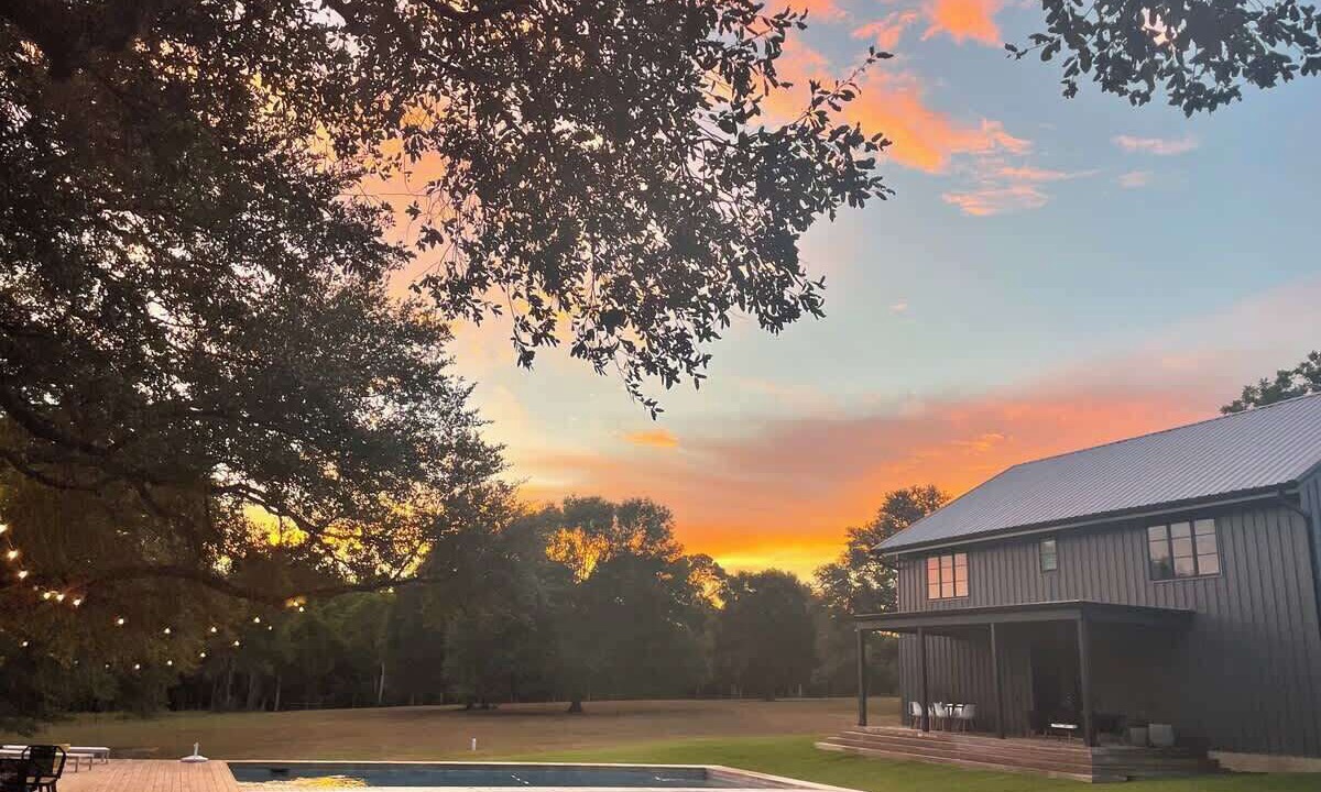 Photo of Outdoor in Fayetteville