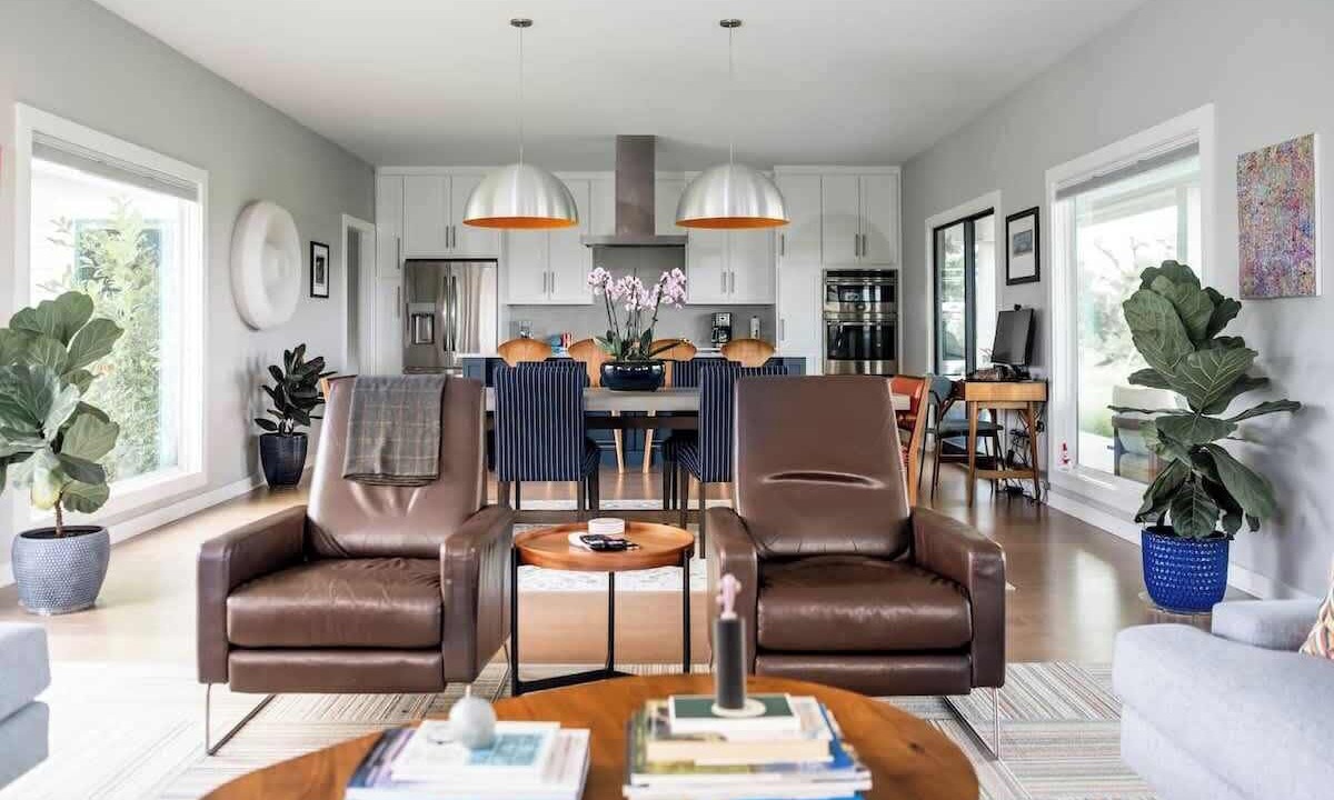 Photo of Livingroom in Burton