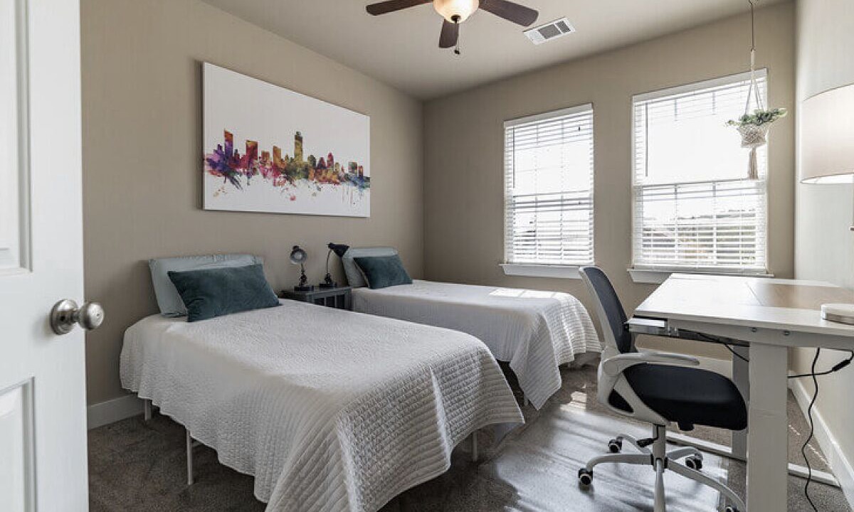 Photo of Bedroom in Hudson Bend