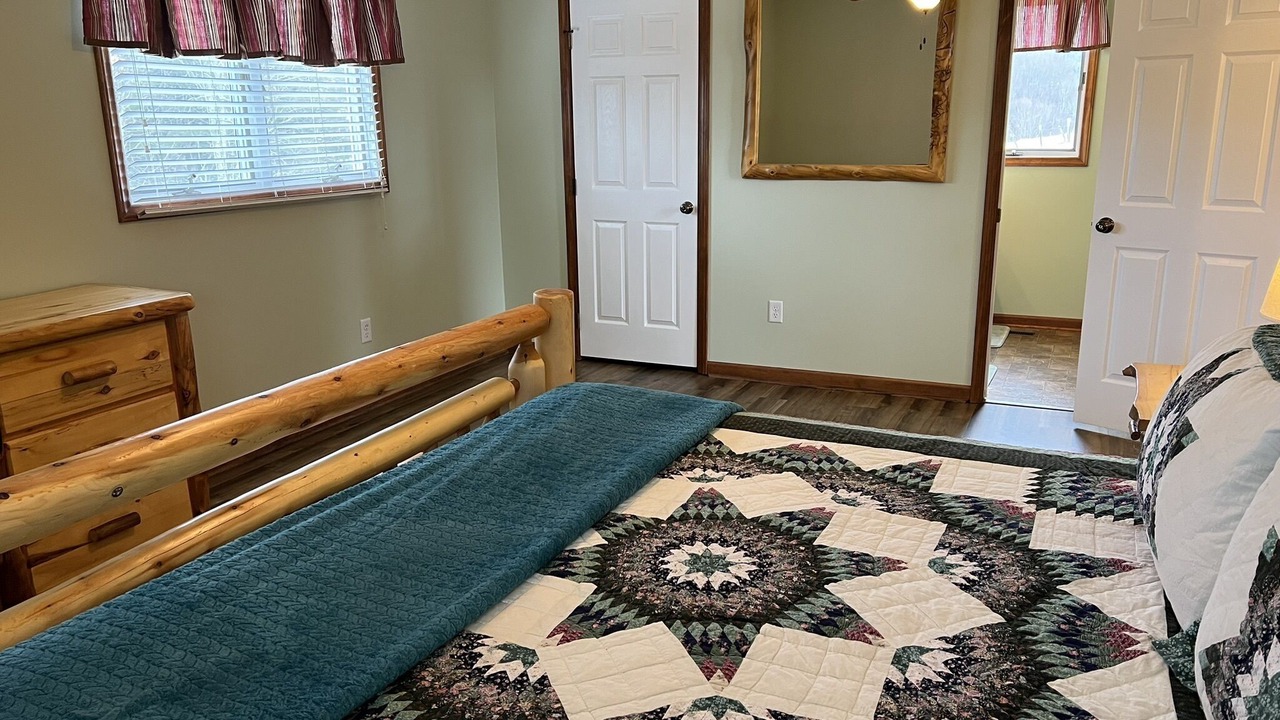Photo of Bedroom in Ashe County