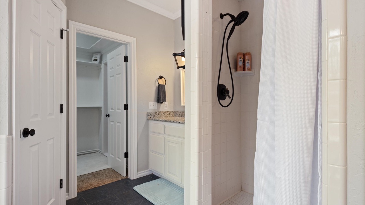 Photo of Bathroom in Norman