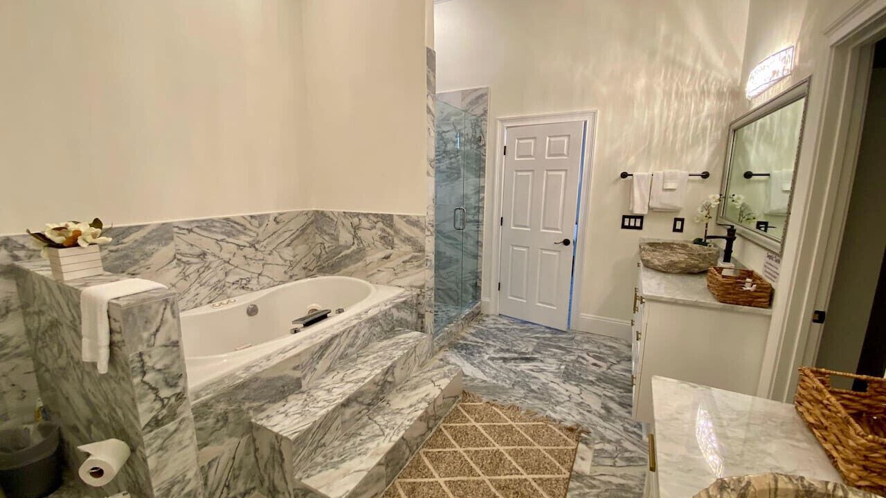 Photo of Bathroom in Dahlonega
