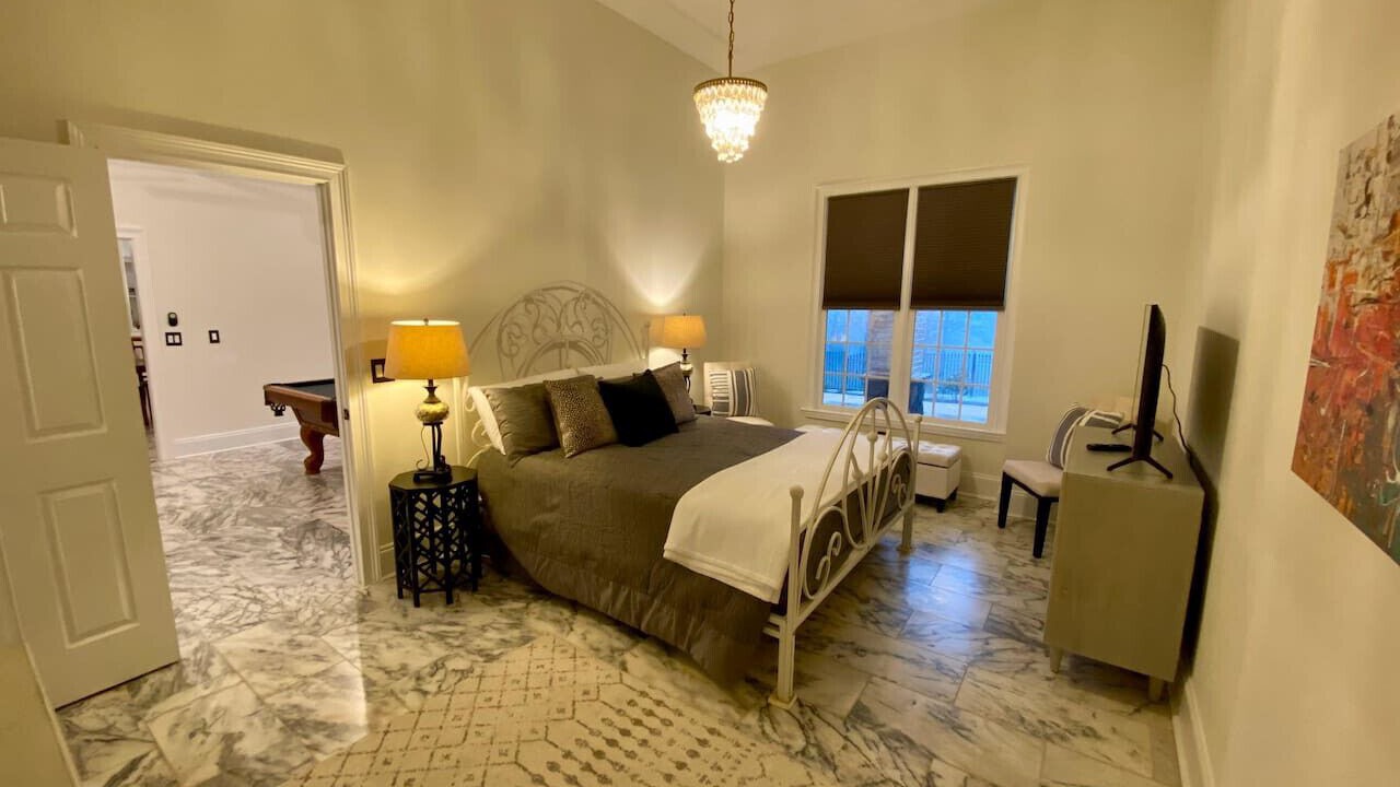 Photo of Bedroom in Dahlonega