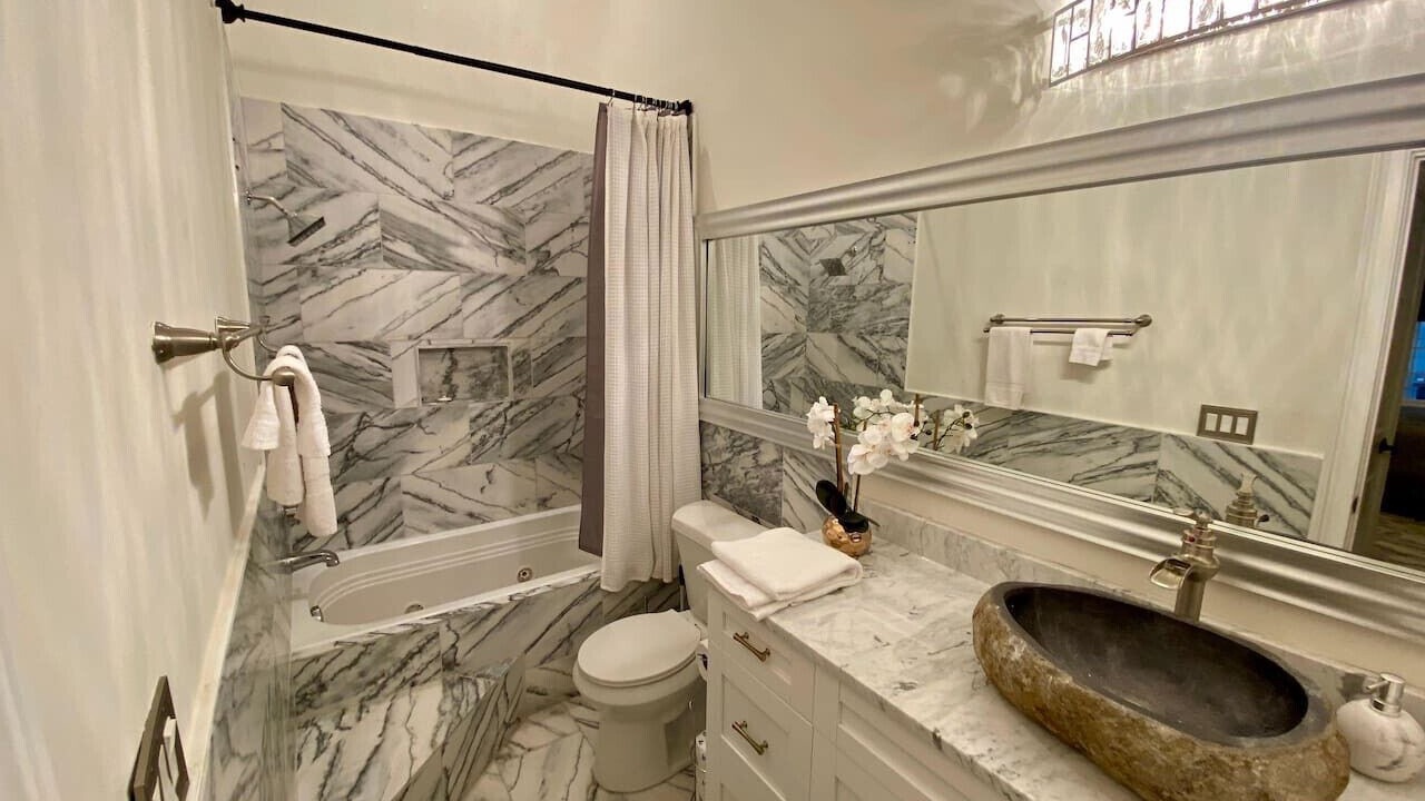 Photo of Bathroom in Dahlonega