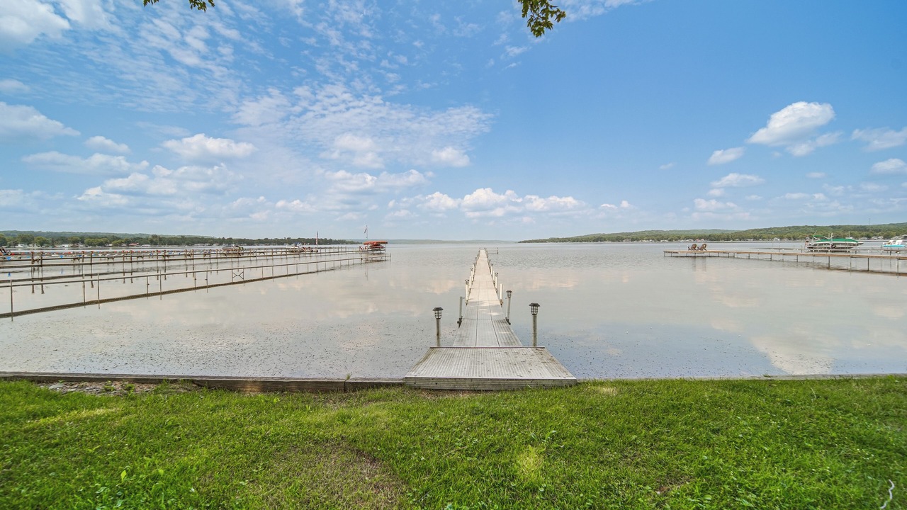Photo of Outdoor in Jamestown West