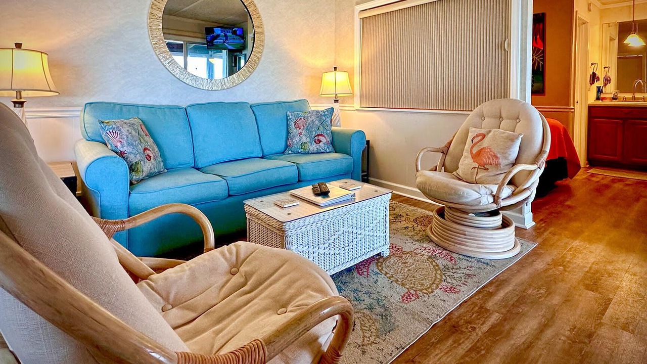 Photo of Livingroom in Atlantic Beach