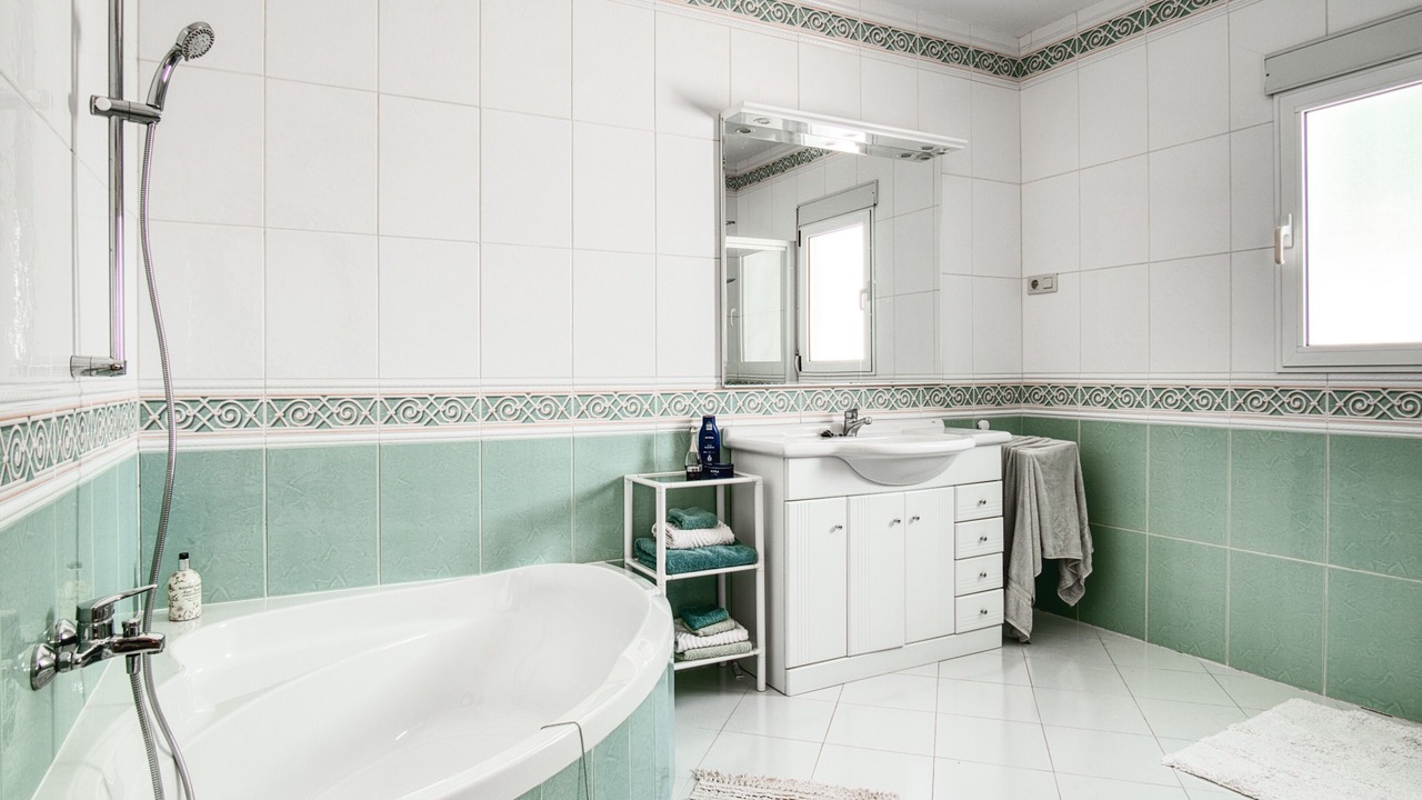 Photo of Bathroom in Arnella