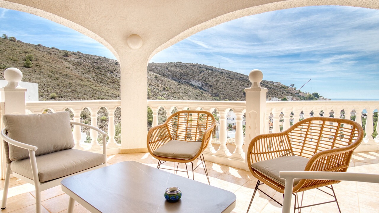 Photo of Patio Balcony in Arnella