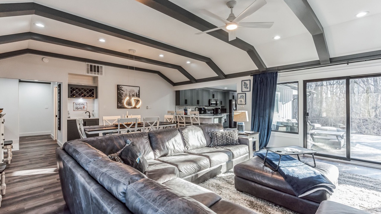 Photo of Bedroom in Niles