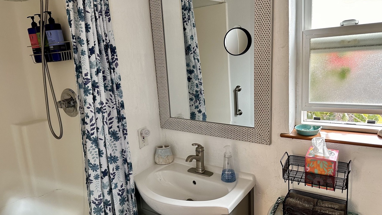 Photo of Bathroom in Upper Seabright