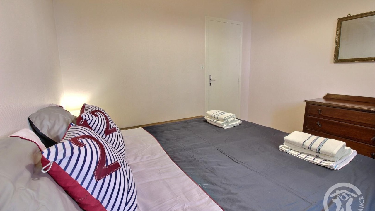 Photo of Bedroom in Lancieux