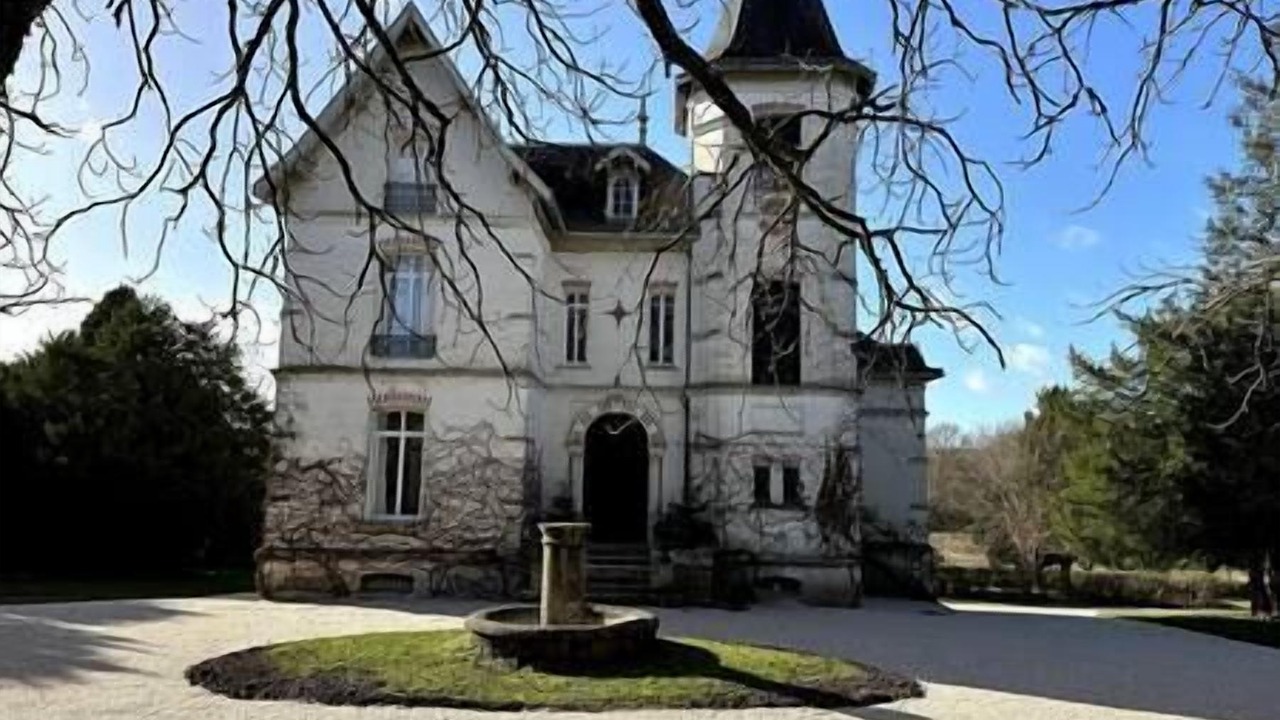 Photo of Outdoor in Linars