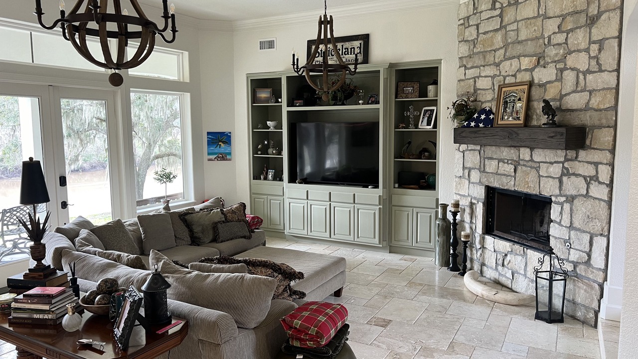 Photo of Livingroom in Sweeny
