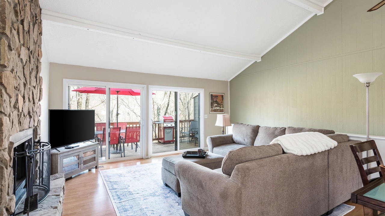 Photo of Livingroom in Jasper