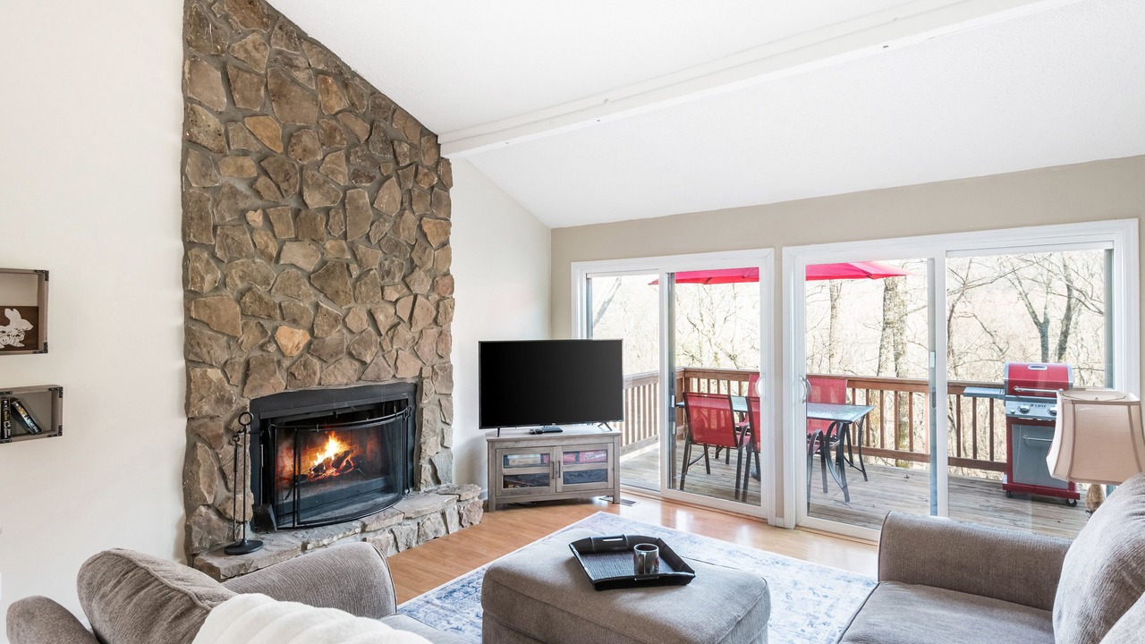 Photo of Livingroom in Jasper