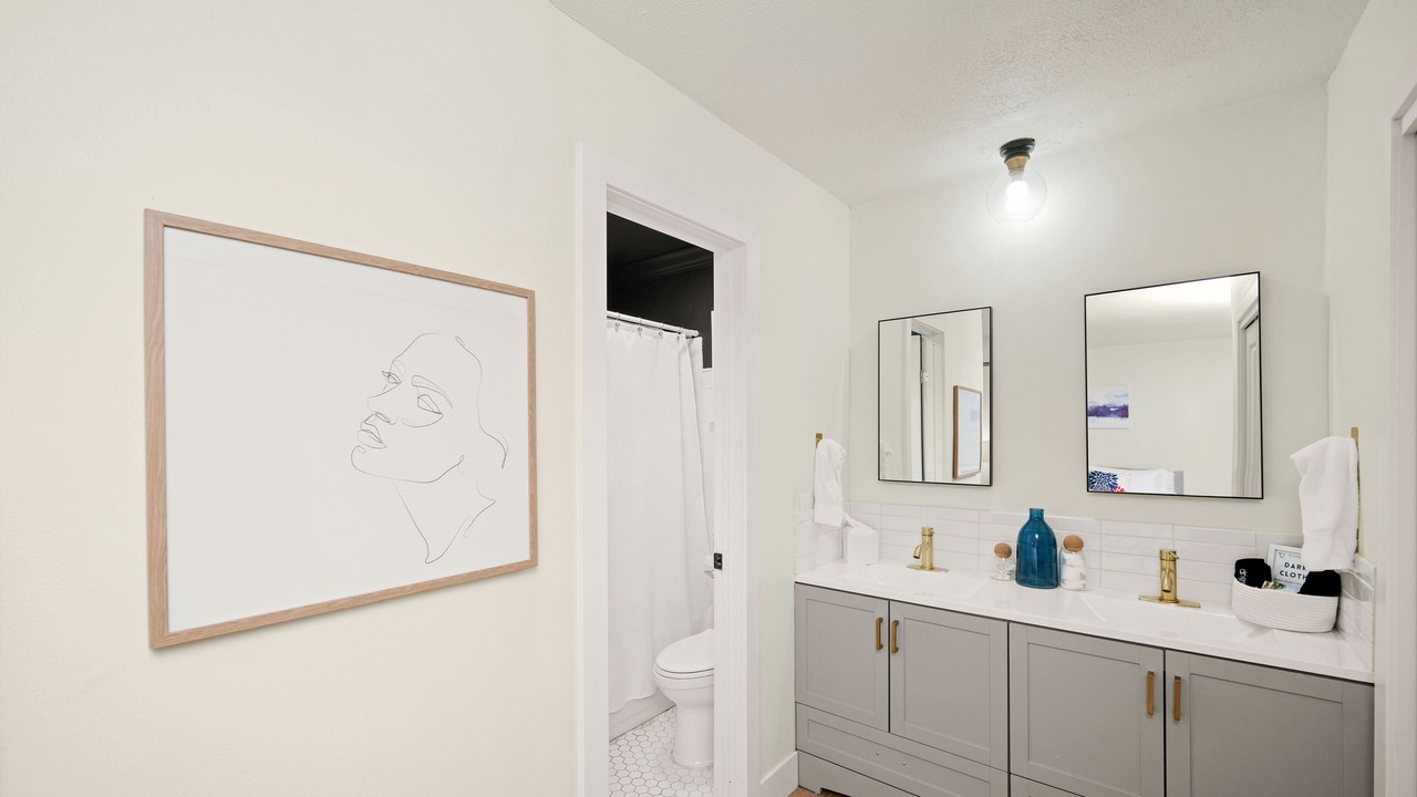 Photo of Bathroom in Timber Village