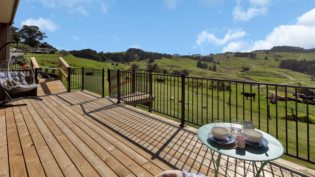 Photo of Patio Balcony in Maungakaramea
