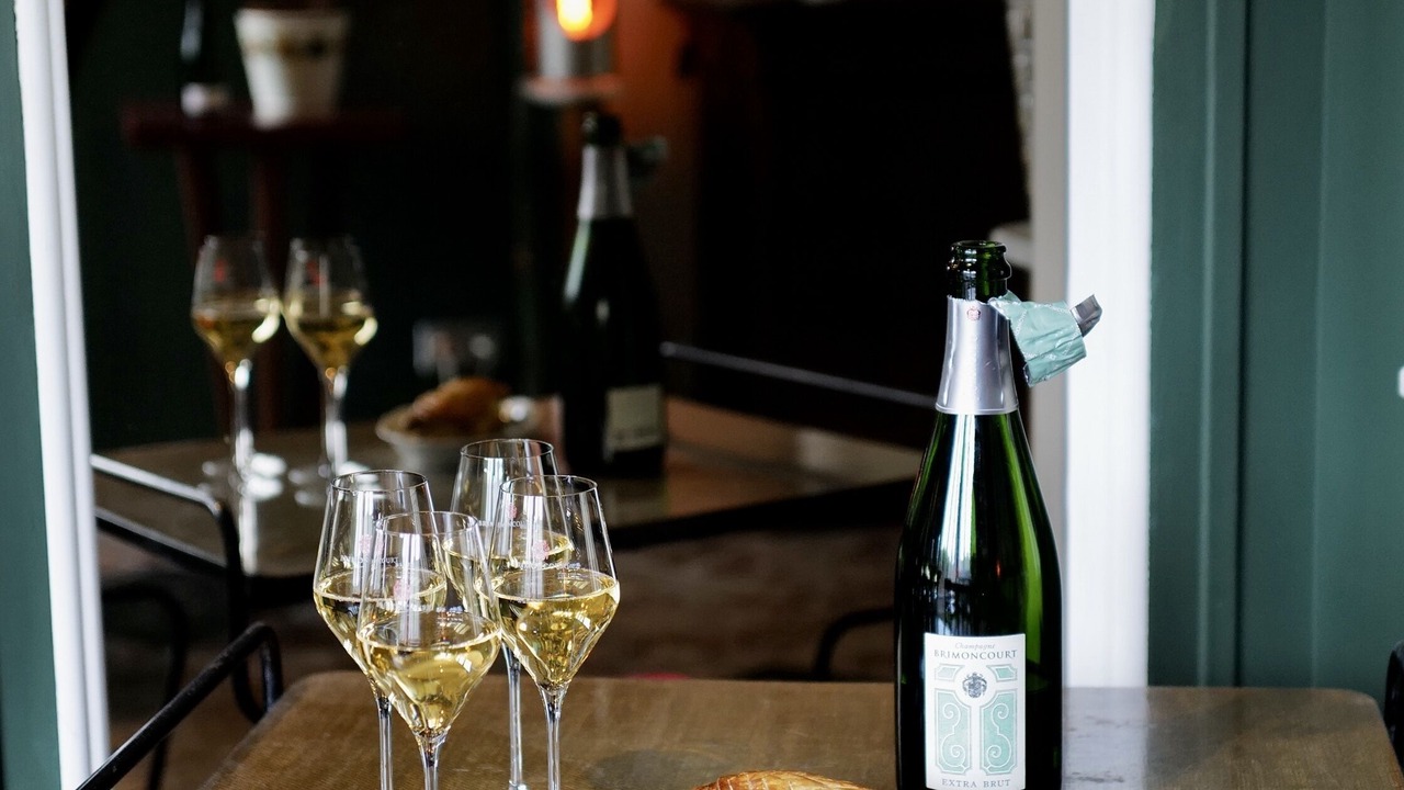 Photo of Others in Epernay